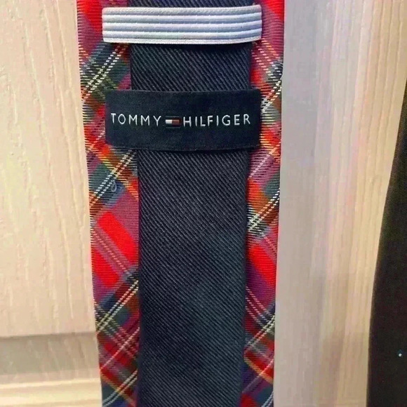 Men’s tie lot Tommy Hilfiger &  Rhynecliffe - Picture 4 of 7